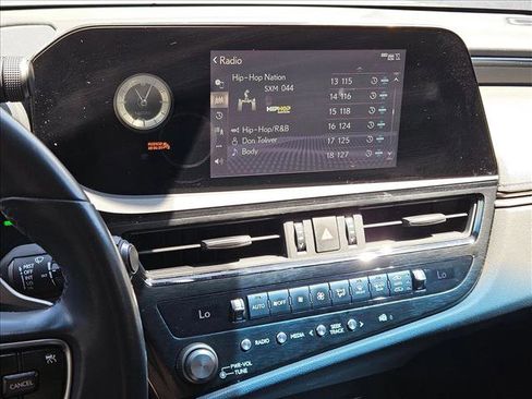 Used 2022 Lexus ES 350 w/ Accessory Package FWD image 13
