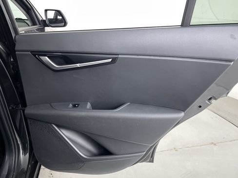 Used 2025 Kia Niro LX image 21