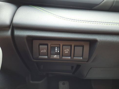 Certified 2025 Subaru Outback Onyx Edition AWD/4WD image 16