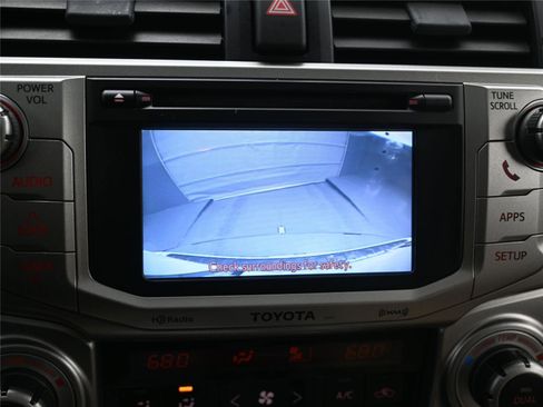 Used 2012 Toyota 4Runner Limited image 13