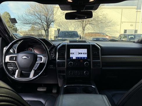 Used 2020 Ford F450 Platinum w/ FX4 Off-Road Package image 21