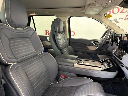 Used 2024 Lincoln Navigator L Black Label AWD/4WD image 16
