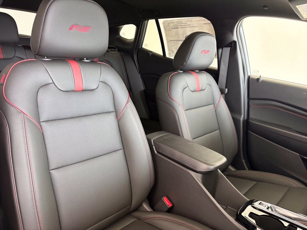 New 2026 Chevrolet Trax RS w/ Sunroof Package FWD image 41