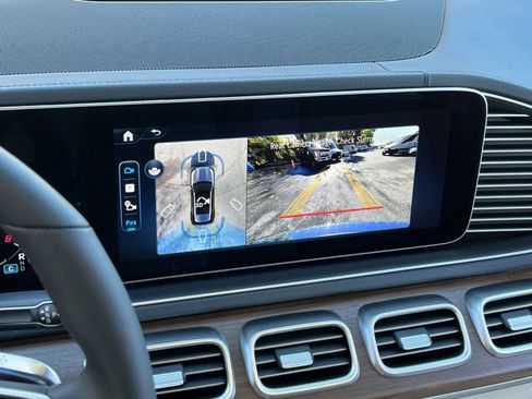 New 2026 Mercedes-Benz GLE 350 4MATIC image 17