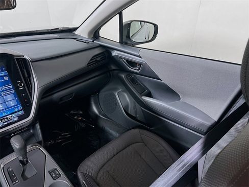 Used 2024 Subaru Crosstrek 2.0i Premium image 22