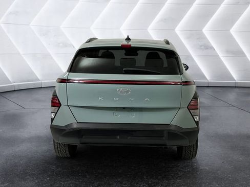 Used 2024 Hyundai Kona SEL image 5