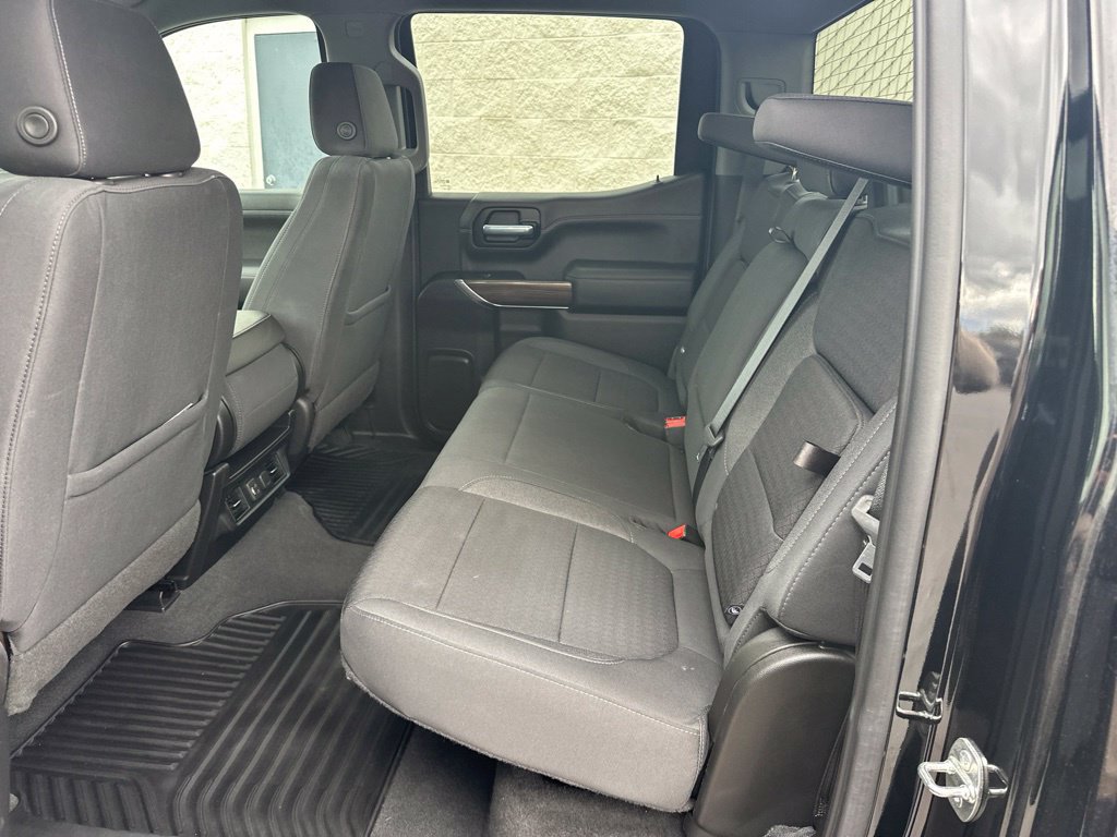 Used 2021 Chevrolet Silverado 1500 RST w/ Z71 Off-Road Package AWD/4WD image 8