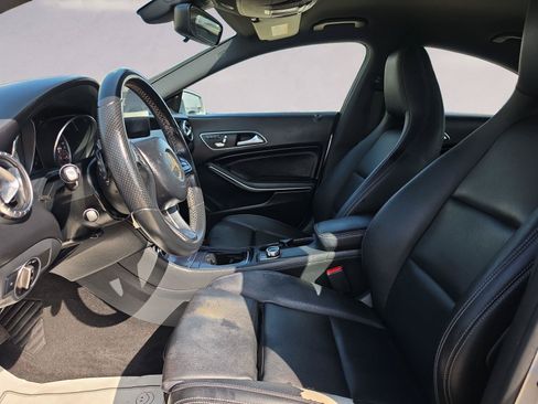 Certified 2018 Mercedes-Benz CLA 250 image 9