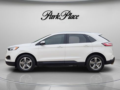 Used 2020 Ford Edge SEL w/ Convenience Package FWD image 2
