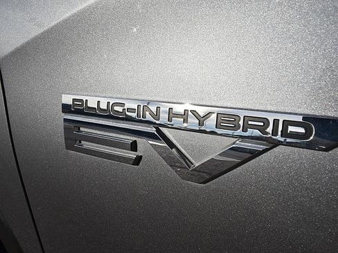 Used 2023 Mitsubishi Outlander SEL image 8