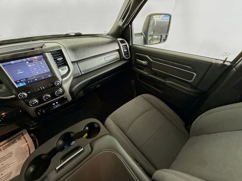 Used 2024 RAM 2500 Big Horn image 20