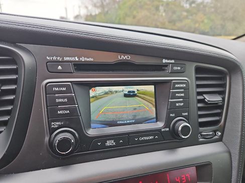 Used 2013 Kia Optima EX w/ Premium Pkg image 16