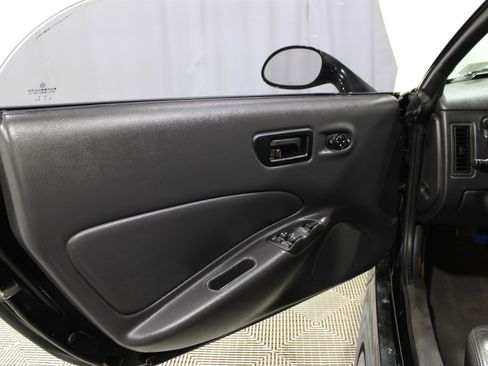 Used 1999 Plymouth Prowler image 4