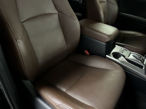 Used 2023 Toyota 4Runner Limited AWD/4WD image 29