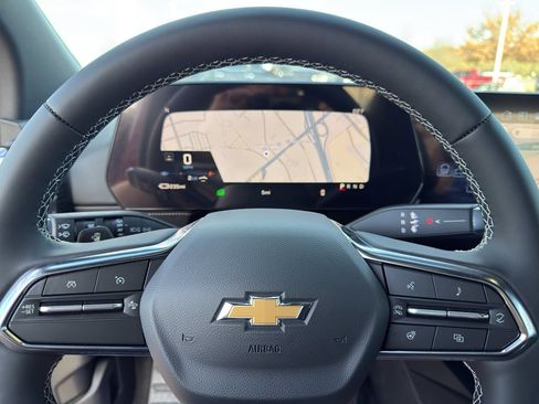 New 2026 Chevrolet Blazer EV LT image 23