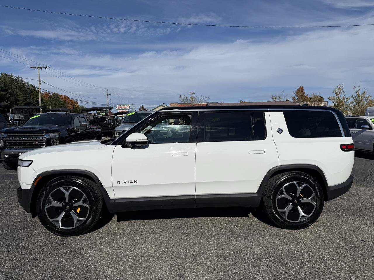 Used 2023 Rivian R1S Adventure Quad AWD/4WD image 5