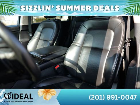 Used 2023 Lincoln Aviator AWD image 18
