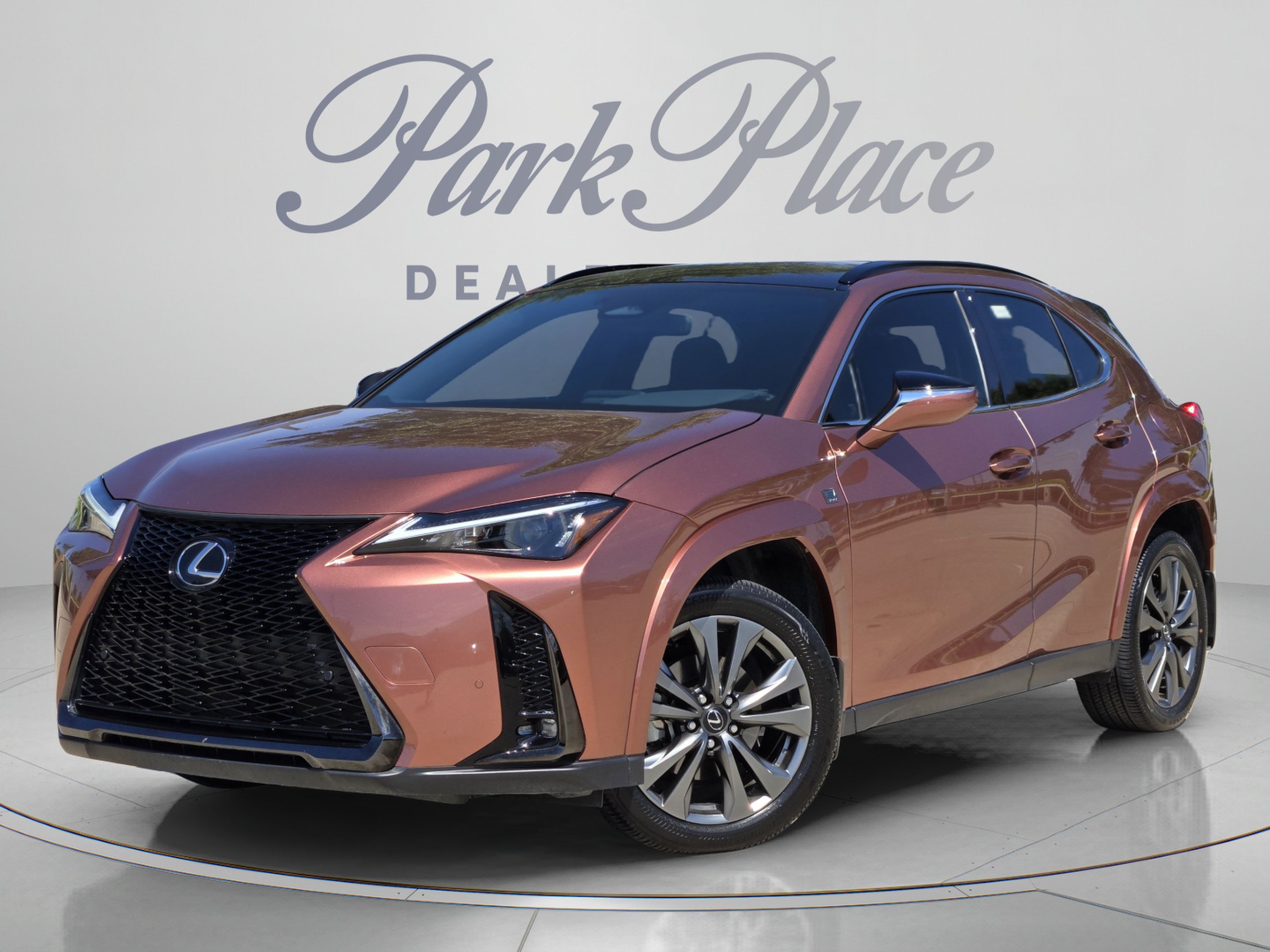 Used 2025 Lexus UX 300h FWD image 1