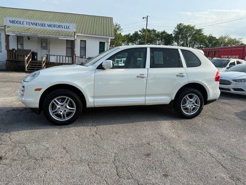 Used 2009 Porsche Cayenne AWD/4WD image 9