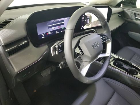 New 2026 Audi Q3 quattro 2.0T AWD/4WD image 24