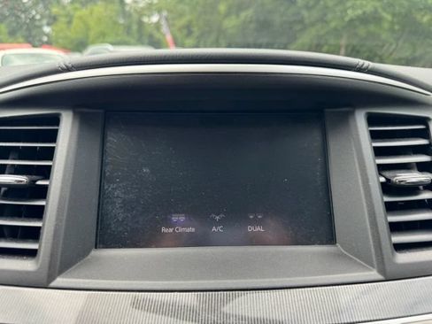 Used 2019 INFINITI QX60 Luxe w/ Essential Package AWD/4WD image 13