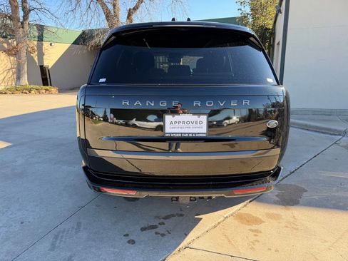 Certified 2023 Land Rover Range Rover Autobiography image 5