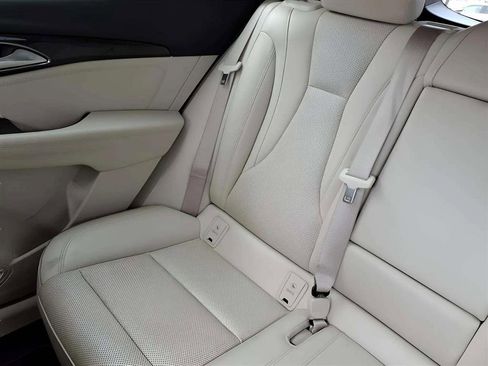 Used 2022 Buick Envision Essence w/ Safety Package image 16