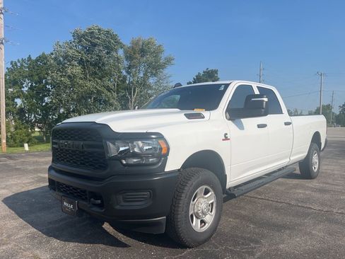 Used 2023 RAM 3500 Tradesman image 2