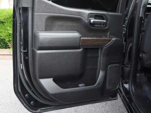 Used 2019 Chevrolet Silverado 1500 LT Trail Boss image 37