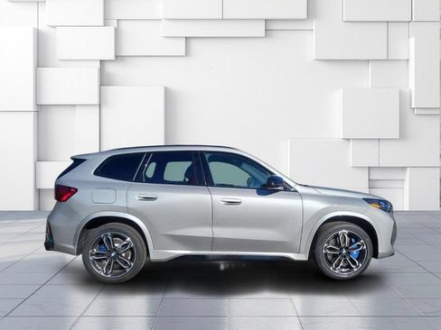 Used 2025 BMW X1 M35i w/ Shadowloine Package AWD/4WD image 3