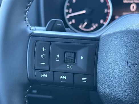 Used 2026 Nissan Rogue SV w/ SV Premium Package image 18