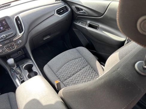 Used 2024 Chevrolet Equinox LT w/ LPO, Floor Liner Package FWD image 16