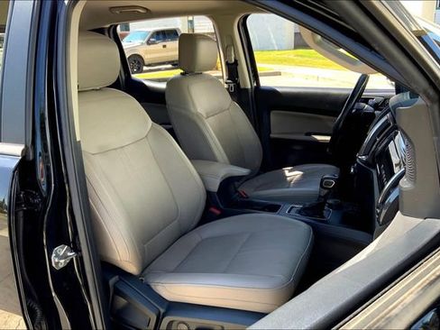 Used 2020 Ford Ranger Lariat w/ Equipment Group 501A Mid image 7