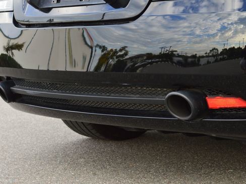 Used 2005 Aston Martin DB9 Volante image 24