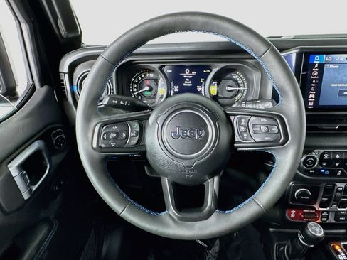 Used 2024 Jeep Wrangler Unlimited Rubicon 4xe AWD/4WD image 29