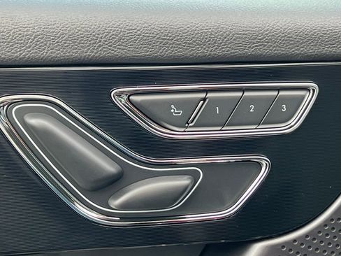 New 2026 Lincoln Corsair Premiere image 14