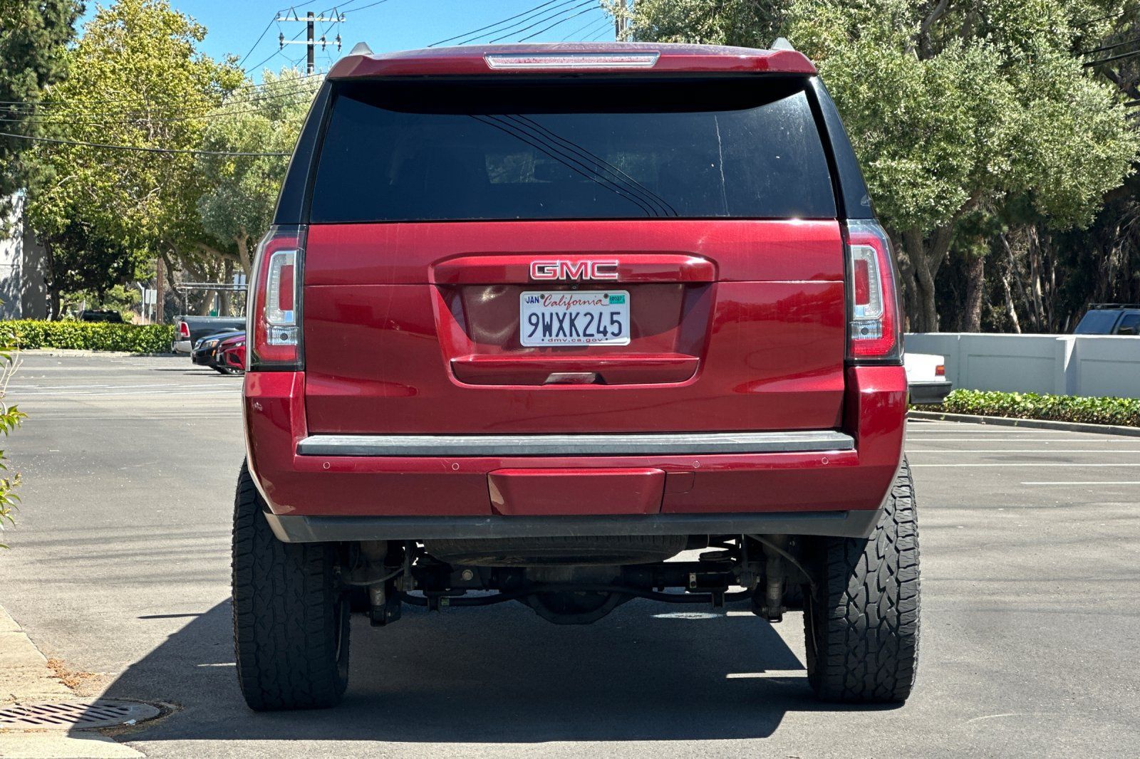 Used 2018 GMC Yukon XL SLE w/ SLE Value Package AWD/4WD image 5