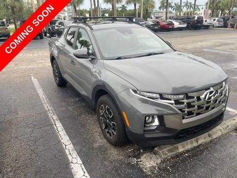 Used 2022 Hyundai Santa Cruz SEL w/ Activity Package FWD image 1