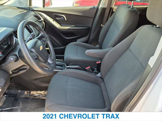 Used 2021 Chevrolet Trax LS w/ Tint and Cruise Package AWD/4WD image 20