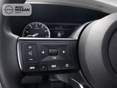 Certified 2022 Nissan Rogue S FWD image 8