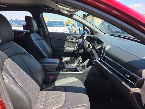 Used 2023 Kia Sportage X-Line AWD/4WD image 16