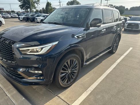 Certified 2021 INFINITI QX80 Premium Select w/ Cargo Package RWD image 2