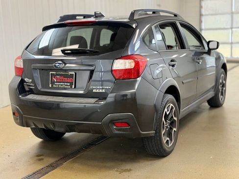 Used 2017 Subaru Crosstrek 2.0i Limited AWD/4WD image 5