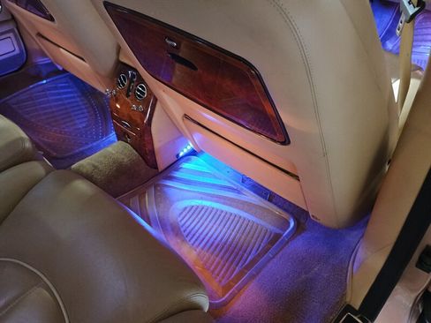 Used 1999 Rolls-Royce Silver Seraph RWD image 43
