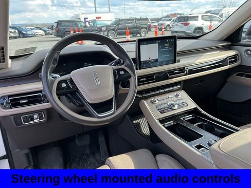 Used 2021 Lincoln Aviator Reserve w/ Equipment Group 202A image 11