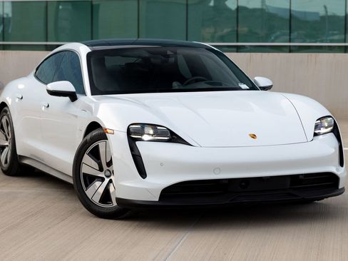 Used 2023 Porsche Taycan w/ Premium Package RWD image 11