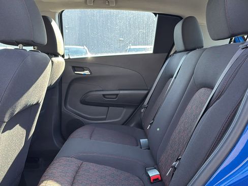Used 2020 Chevrolet Sonic LT w/ Convenience Package image 23