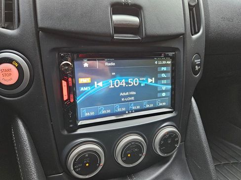 Used 2014 Nissan 370Z Coupe image 6