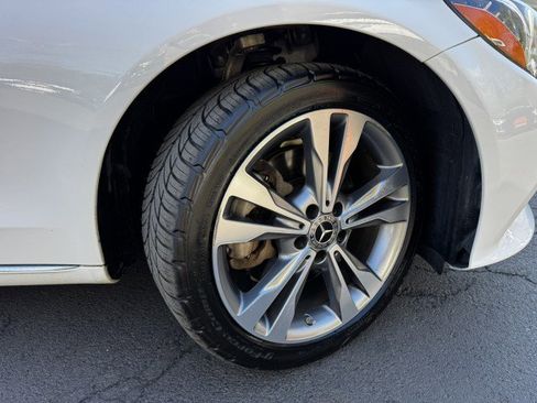 Used 2019 Mercedes-Benz C 300 4MATIC Sedan image 41