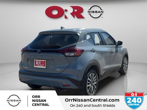 Used 2024 Nissan Kicks SV image 5